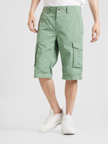 CAMP DAVID Regular Cargo Pants in Green: front