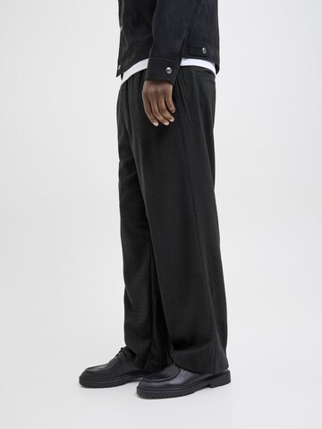 JACK & JONES Regular Trousers in Black