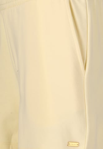 Athlecia Regular Shorts 'Crecy' in Gelb