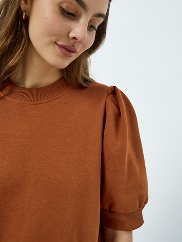 Sweat-shirt 'Mika' minus en marron
