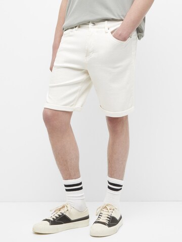 Pull&Bear Regular Shorts in Beige: predná strana