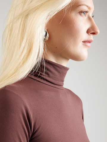 ABOUT YOU - Body camiseta 'Willow' en beige