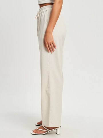 Calli Loose fit Pants 'Beth' in Beige