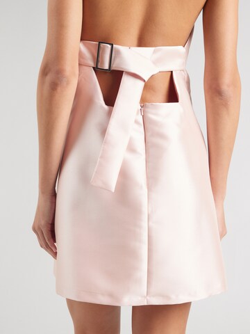 TOPSHOP Cocktailklänning i rosa