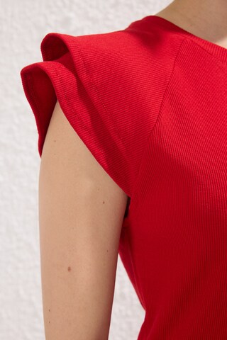 Trendyol - Camiseta en rojo