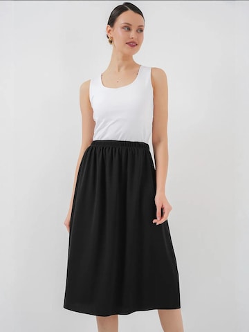 Bigdart Rok in Zwart: voorkant