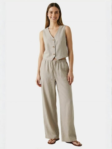 It's May Vest ' Elle ' in Beige