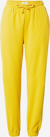 Cotton On - Pantalón en amarillo: frente