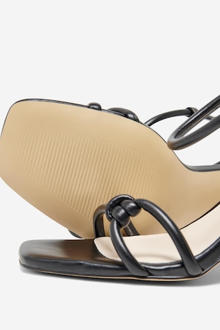 ONLY Sandalen met riem 'Alyx' in Zwart