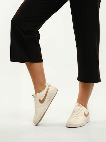 Liberte Essentiel Loosefit Kalhoty 'Henny' – černá