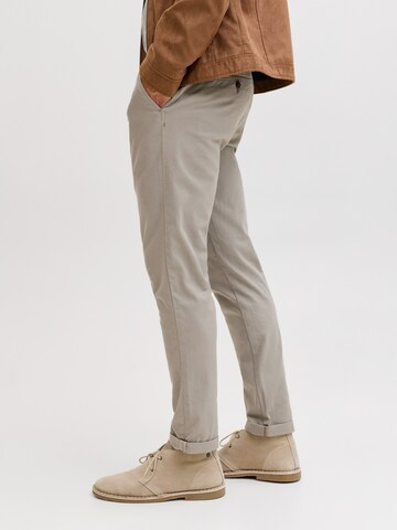 Coupe slim Pantalon chino 'JPSTMARCO JJFURY' JACK & JONES en gris