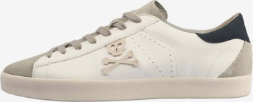 Scalpers Sneakers 'Henry' in White: front