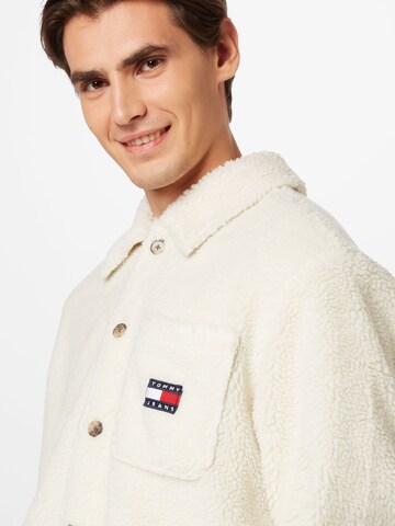 Tommy Jeans - Chaqueta de entretiempo en blanco