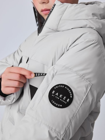 Baker by Ted Baker Mantel in Grau