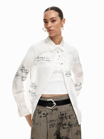 Chemisier Desigual en blanc