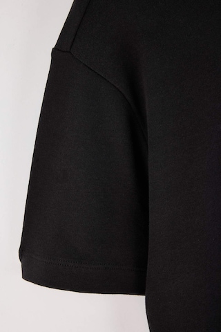 Trendyol - Camiseta en negro