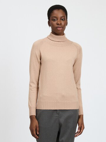 Influencer Sweater in Gold: front