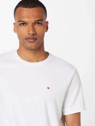 T-Shirt TOMMY HILFIGER en blanc