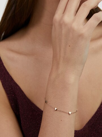 s.Oliver Bracelet 'Tiny Hearts' in Gold: front