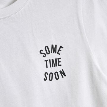 SOMETIME SOON Shirt 'Revolution' in Wit