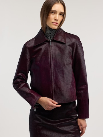 Cappotto invernale di Trussardi in rosso