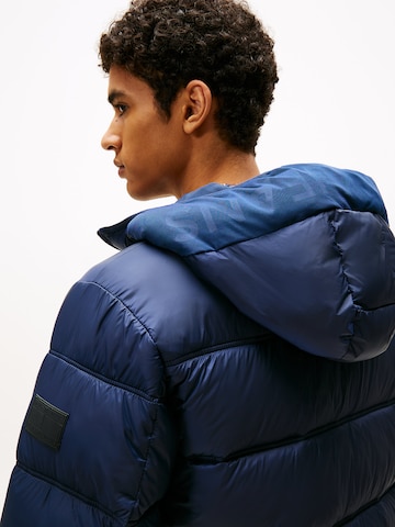 Tommy Jeans Between-season jacket in Blue