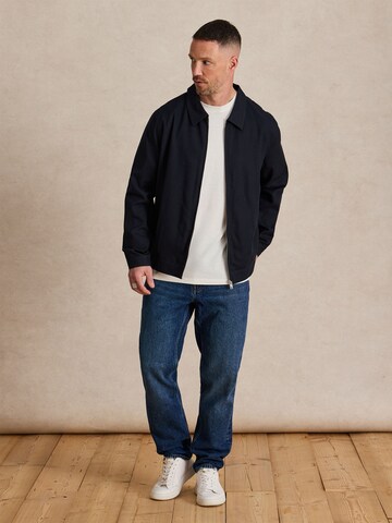 DAN FOX APPAREL Демисезонная куртка 'Cedric' в Синий