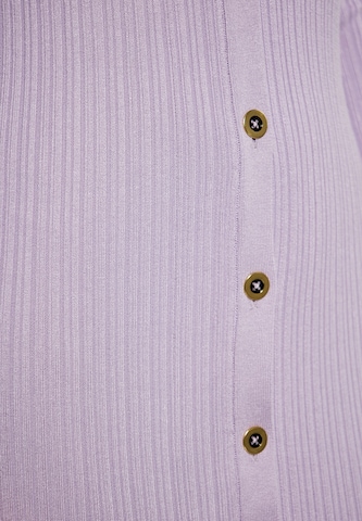 Robes en maille faina en violet