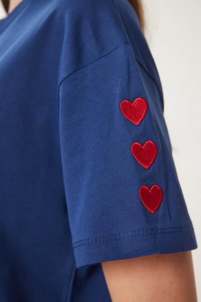 Happiness İstanbul T-shirt en S en indigo / rouge, Vue avec produit