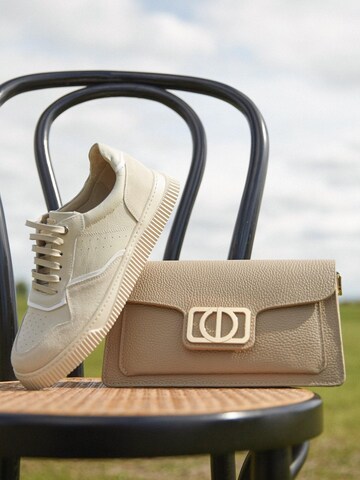 Estro Sneakers laag '09-2899' in Beige