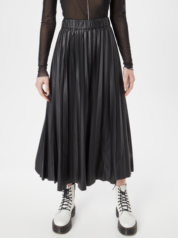 Jupe Monki en noir : devant