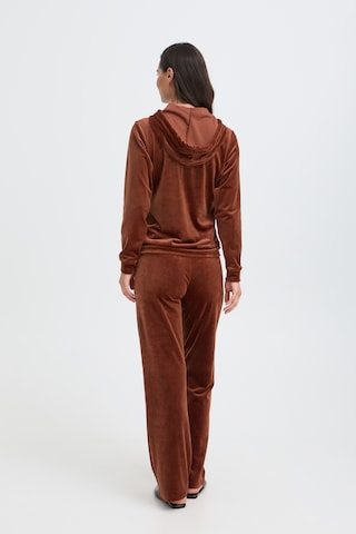 b.young - Ropa para correr en marrón