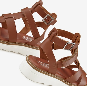 LASCANA Strap sandal in Beige