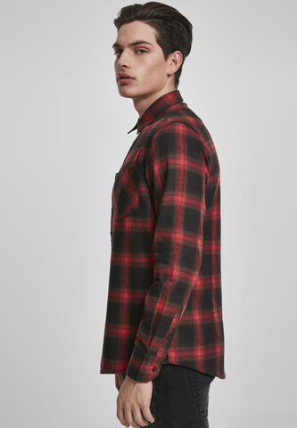 Urban Classics - Regular Fit Camisa em vermelho