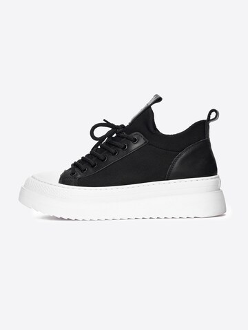 MARTIN VALEN Sneaker low‌‌‌‌‌‌‌‌‌‌ in Schwarz