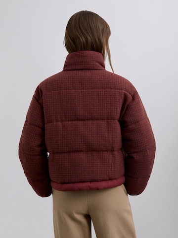 Scalpers Between-Season Jacket in Red