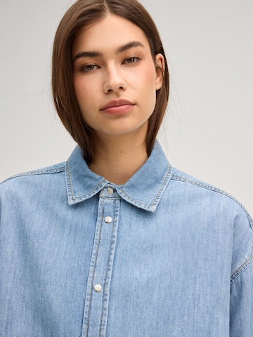 JOOP! Jeans Blouse 'Uma' in Blauw