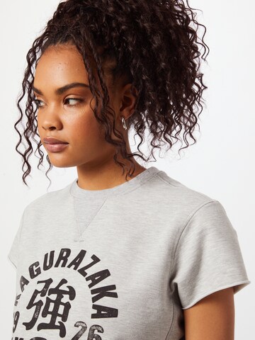 Superdry - Camiseta en gris