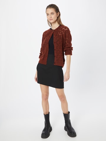 Cardigan 'LETTY' JDY en marron