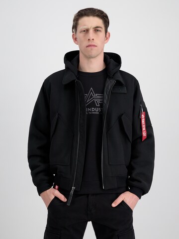 ALPHA INDUSTRIES Overgangsjakke i svart: forside