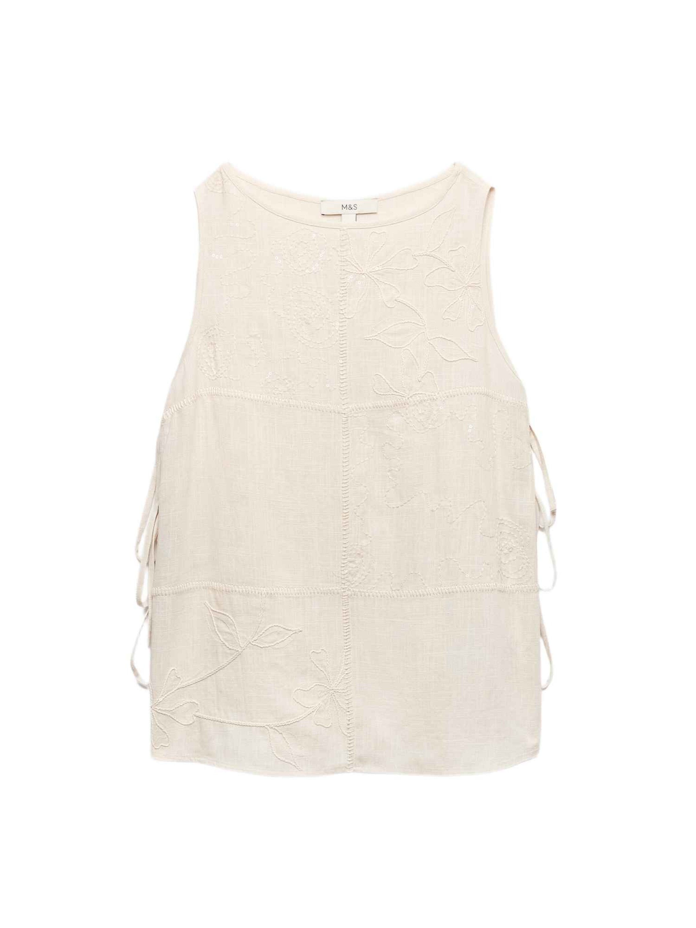 Top di Marks & Spencer in beige: frontale