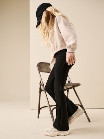 Next Flared Leggings in Schwarz