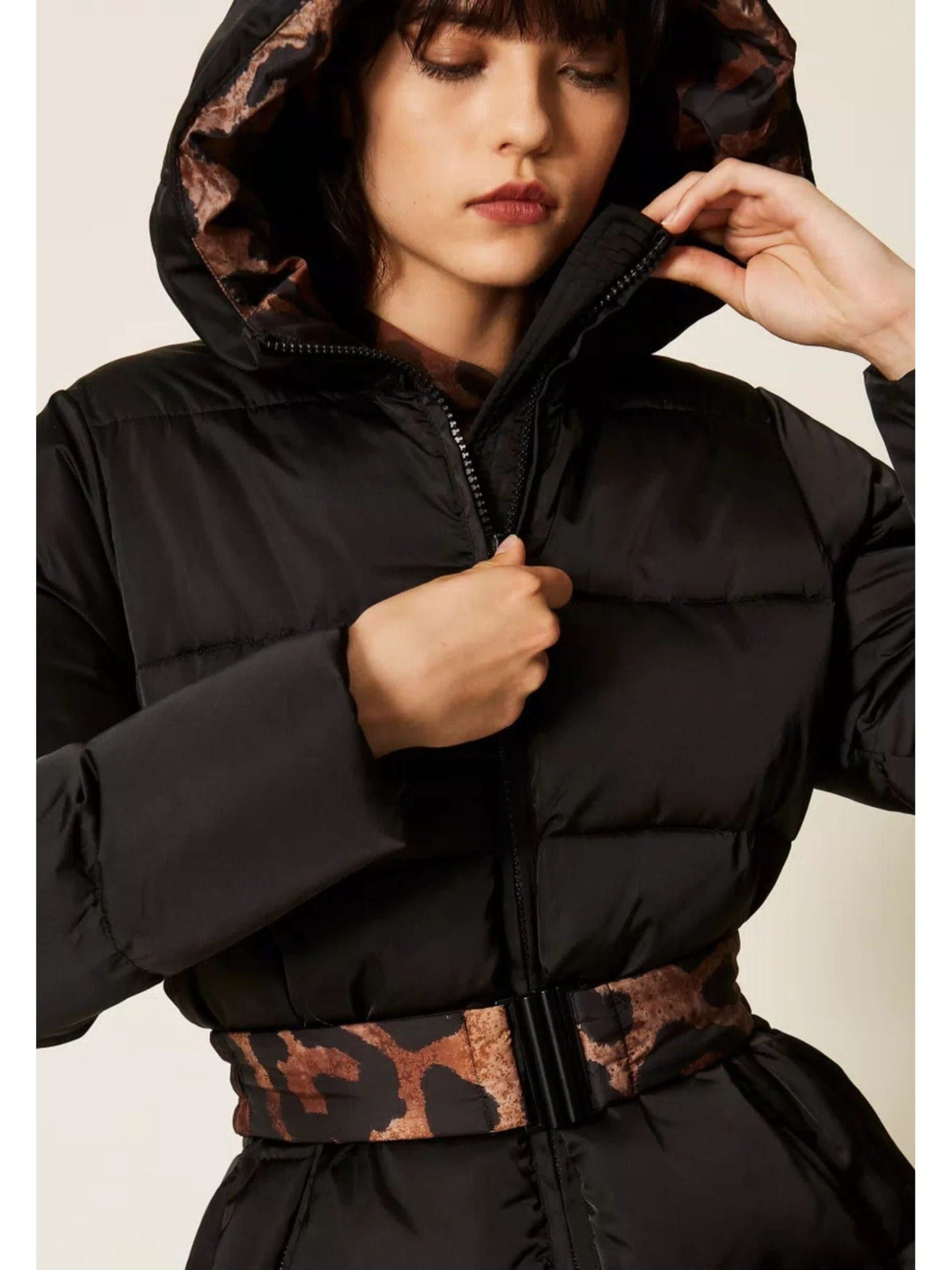 Twinset - Chaqueta de invierno 'Actitude' en negro