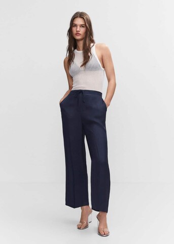 Wide leg Pantaloni cu dungă 'EMMA' de la MANGO pe albastru