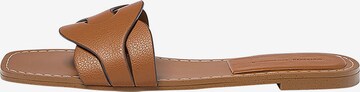 Pull&Bear Mule in Brown