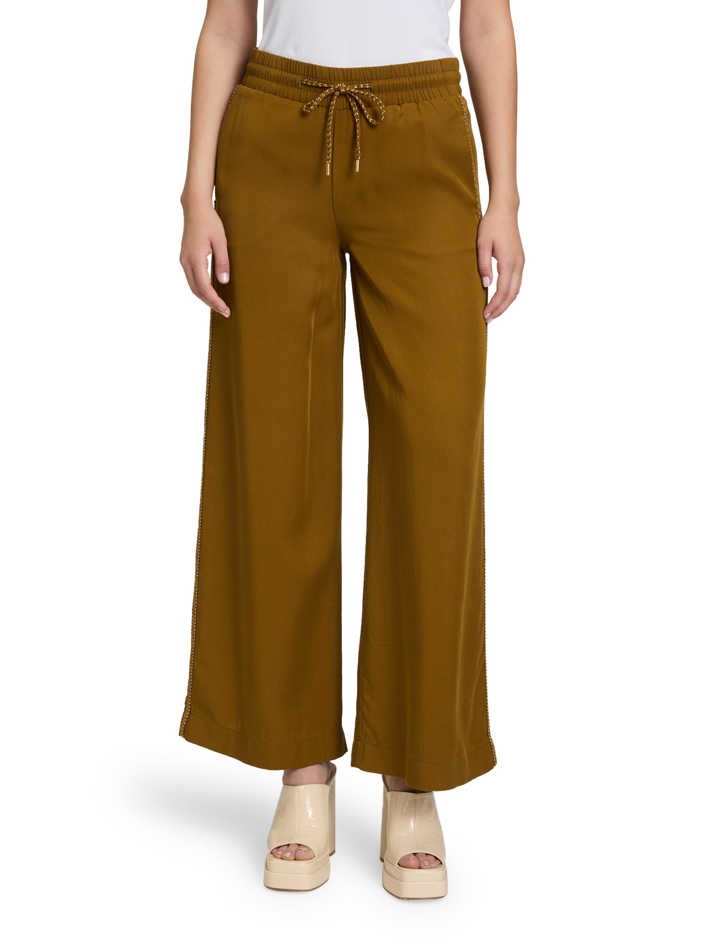 Cartoon Regular Broek in Bruin: voorkant