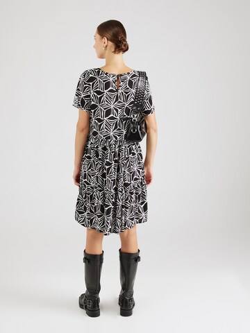 Eight2Nine Kleid in Schwarz