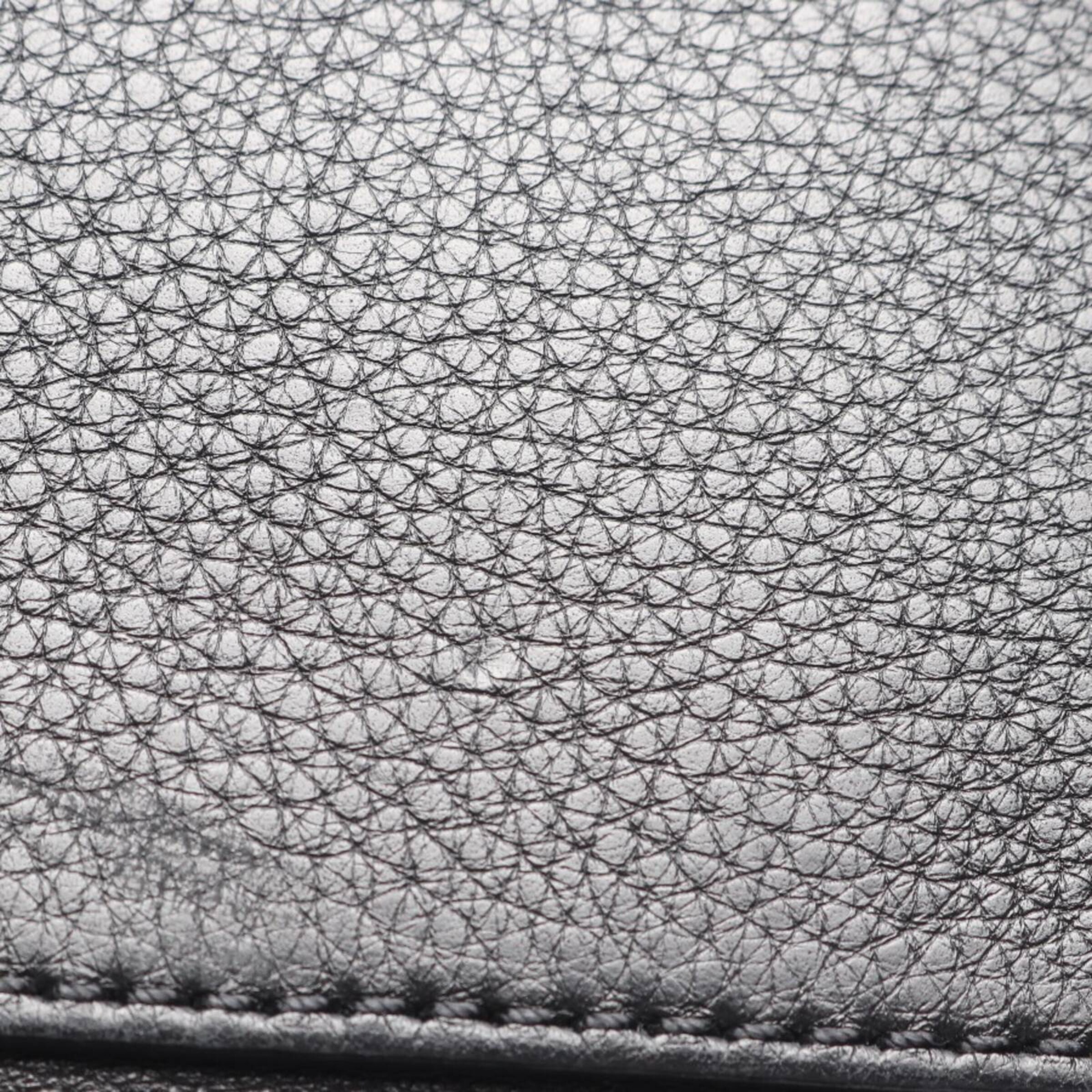 Givenchy Bag in One size in Black