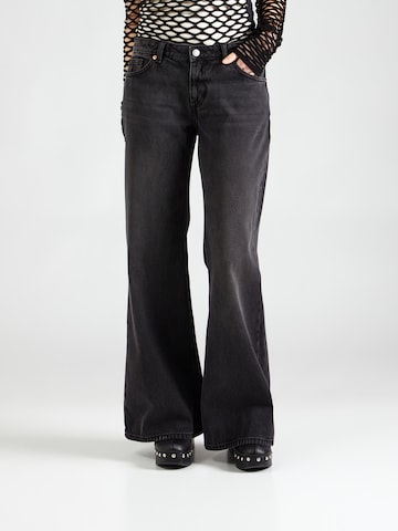 Wide leg Jeans di Monki in nero: frontale