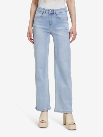 Cartoon Regular Jeans in Blauw: voorkant